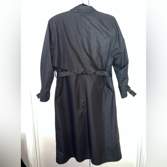 London Fog trench coat - Picture 2 of 3